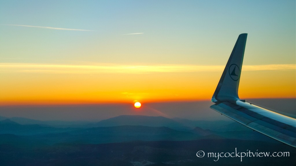 Boeing 737 sunset sunrise